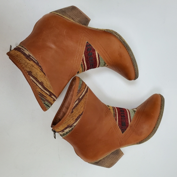 Sbicca booties - Picture 5 of 8